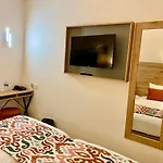 Derby Eiffel Hotel Paris