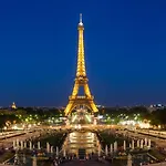 Derby Eiffel 4*
