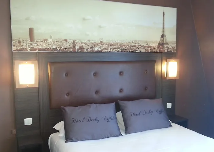 Derby Eiffel Parigi