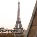 Отель Derby Eiffel Париж