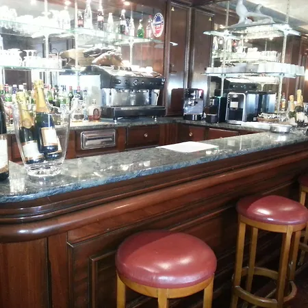 더비 에펠 호텔 파리