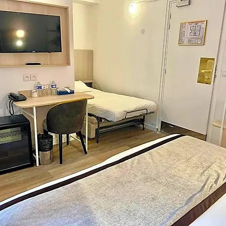 Hotel Derby Eiffel 4*
