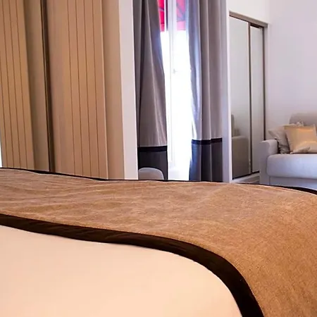 Derby Eiffel Hotel