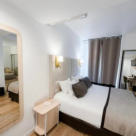Hotel Derby Eiffel Paris