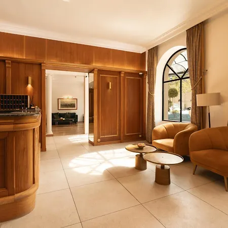 Derby Eiffel Hotell Paris