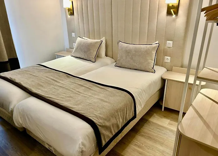 Hotel Derby Eiffel 4*