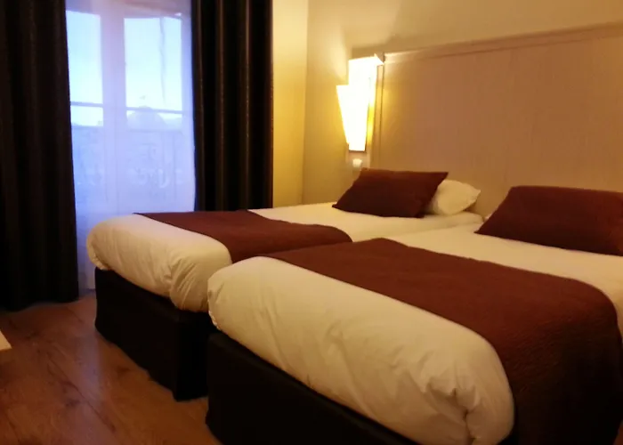 Derby Eiffel 4* Parigi