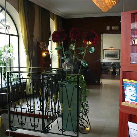 Derby Eiffel Hotel 4*