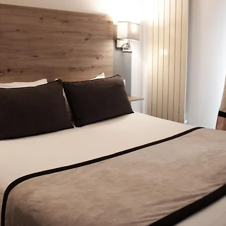 Derby Eiffel Hotel 4*