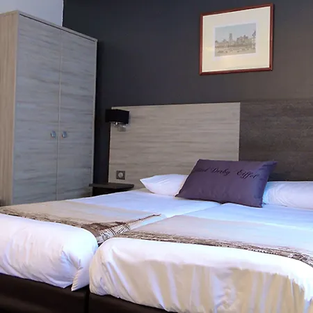 Derby Eiffel 4* Parigi