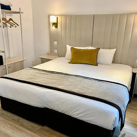 Derby Eiffel Hotel 4*