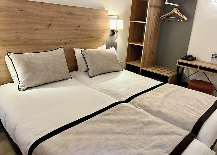 Hotel Derby Eiffel 4*